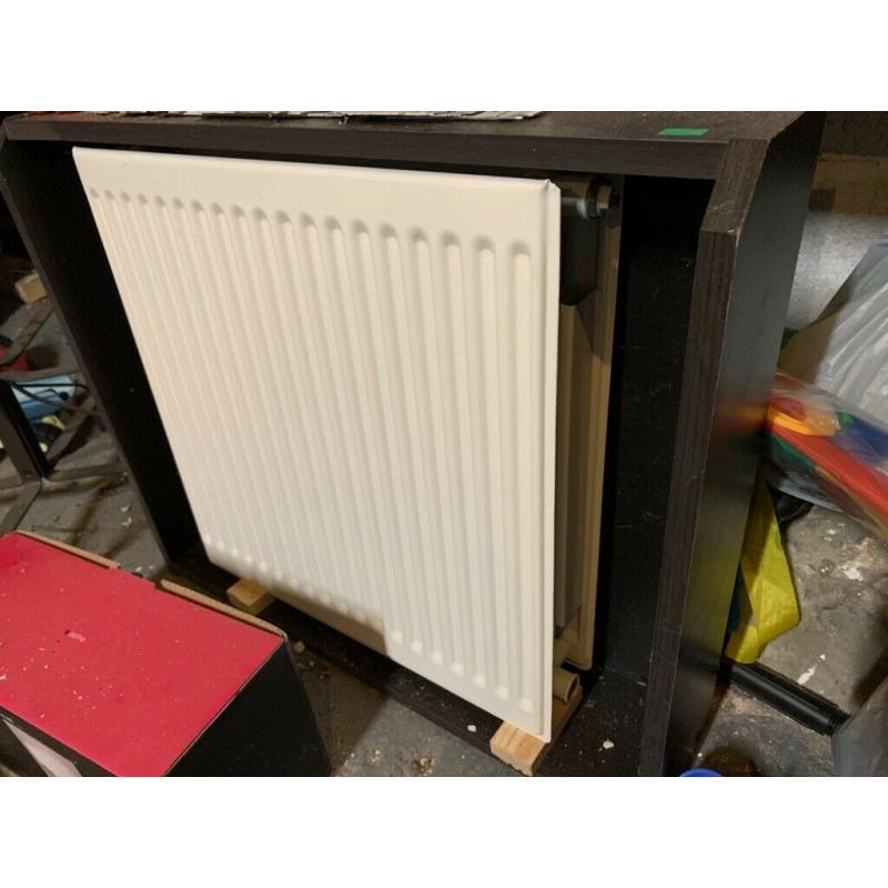 Double Radiator 500 x 500