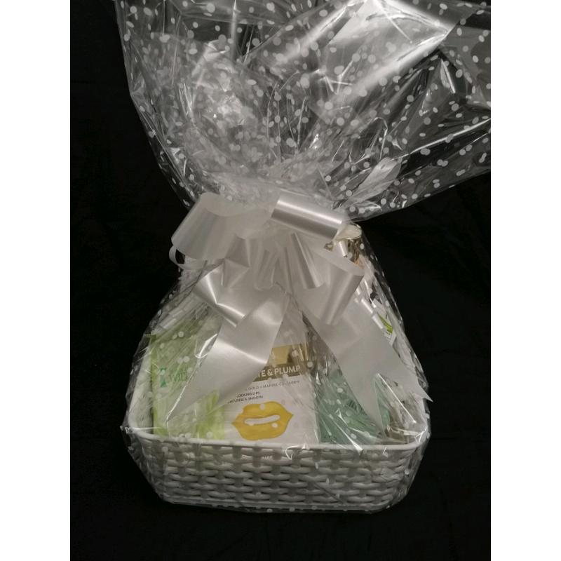 Skin Care Gift Hamper
