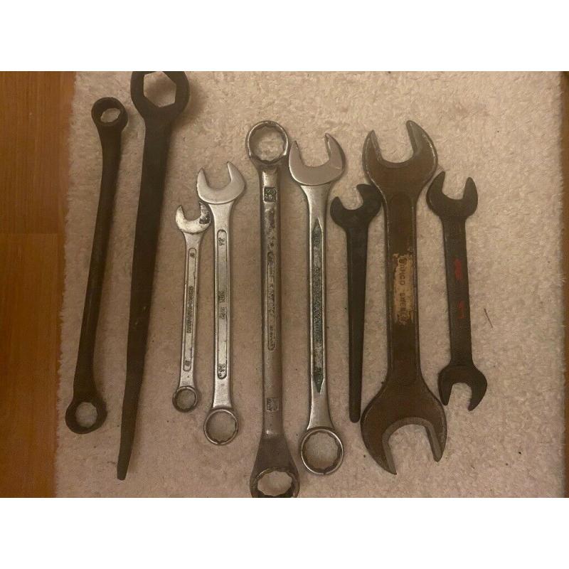Assortment of large spanners