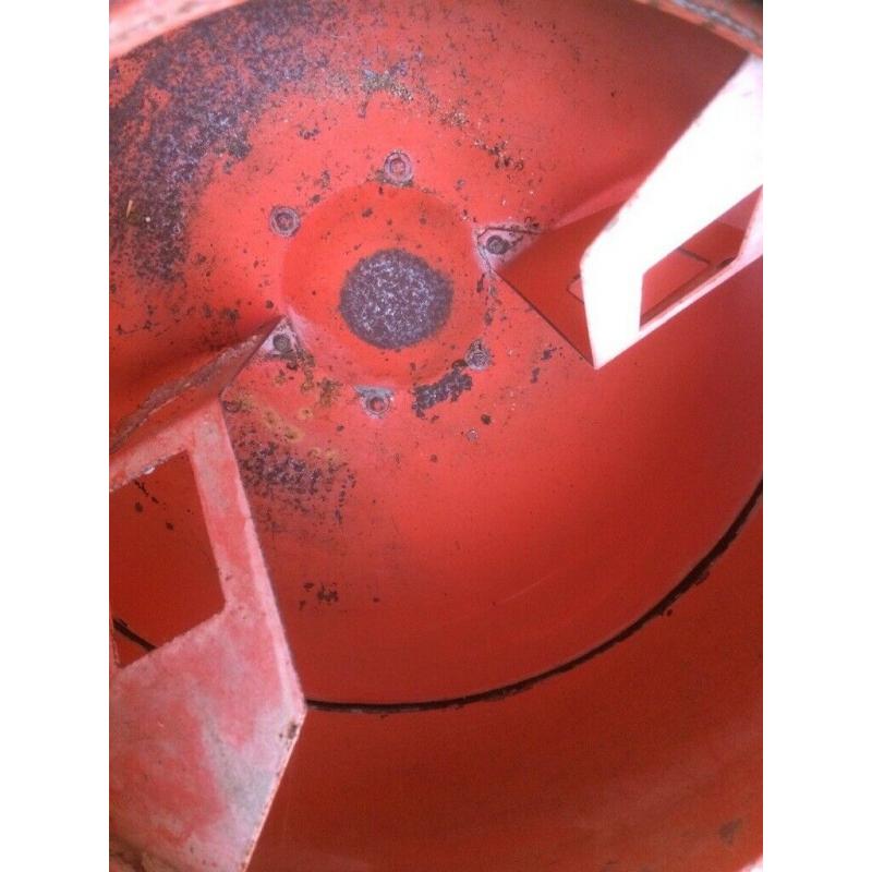 SOLD - Small Electric 50 Litre Cement Mixer ? Capacity 30 litres, 960rpm - ?55