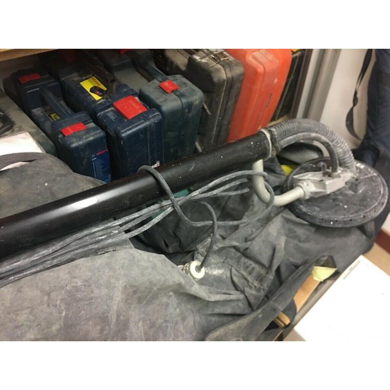 Fien 110 Volt Drywall sander & Vaccum