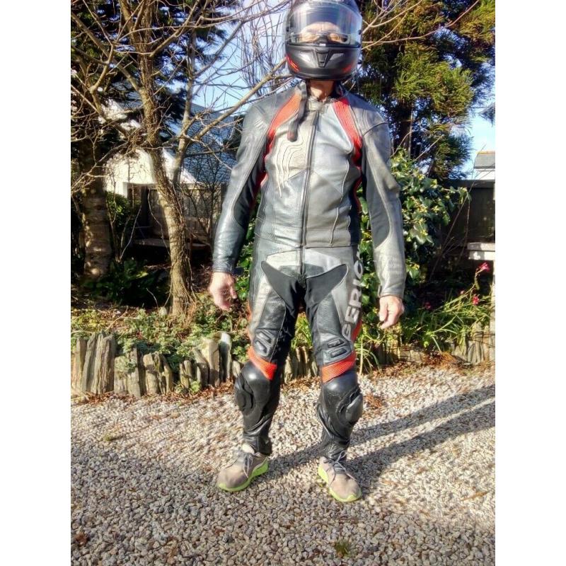 Hein Gericke 2 -Piece Leathers size 42
