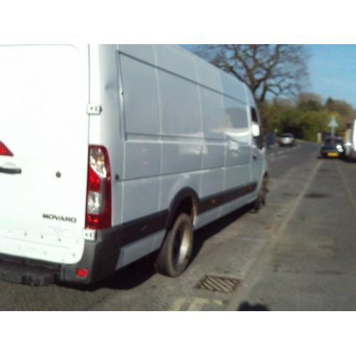 VAUXHALL MOVANO 2010 ONWARDS 2.3 REAR WHEEL DRIVE TWIN AXLE BREAKING FOR PARTS OR SPARES