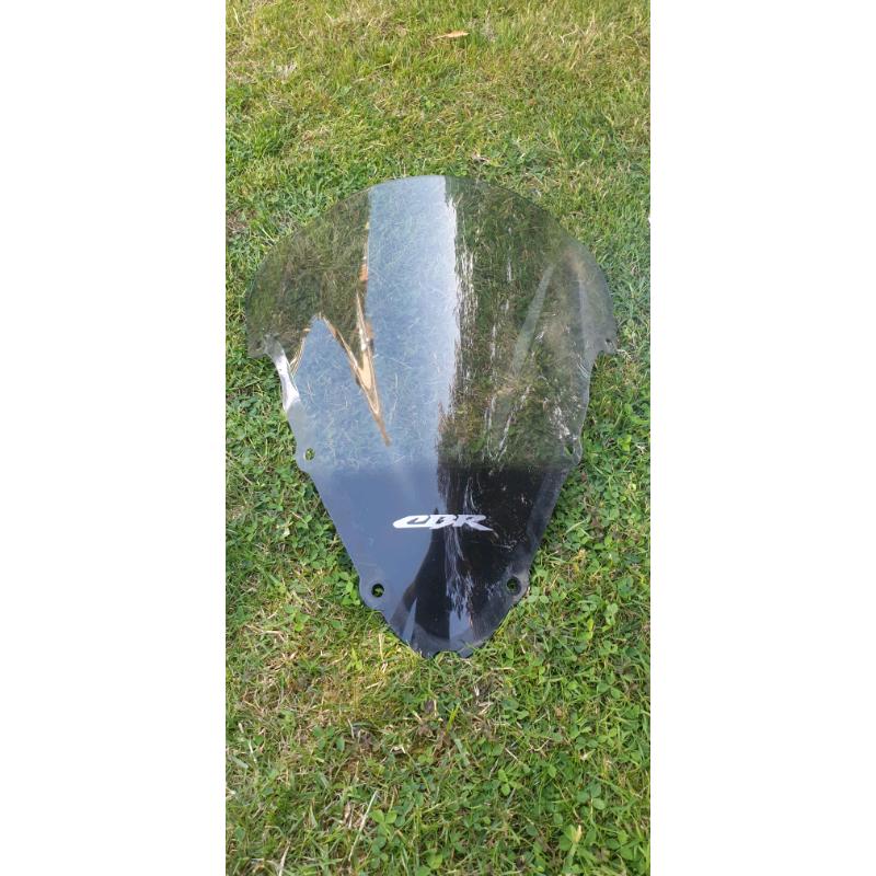 Honda cbr600 f4 standard screen