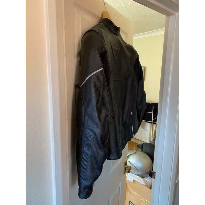 Dainese leather motorcycle jacket ( WOMENS