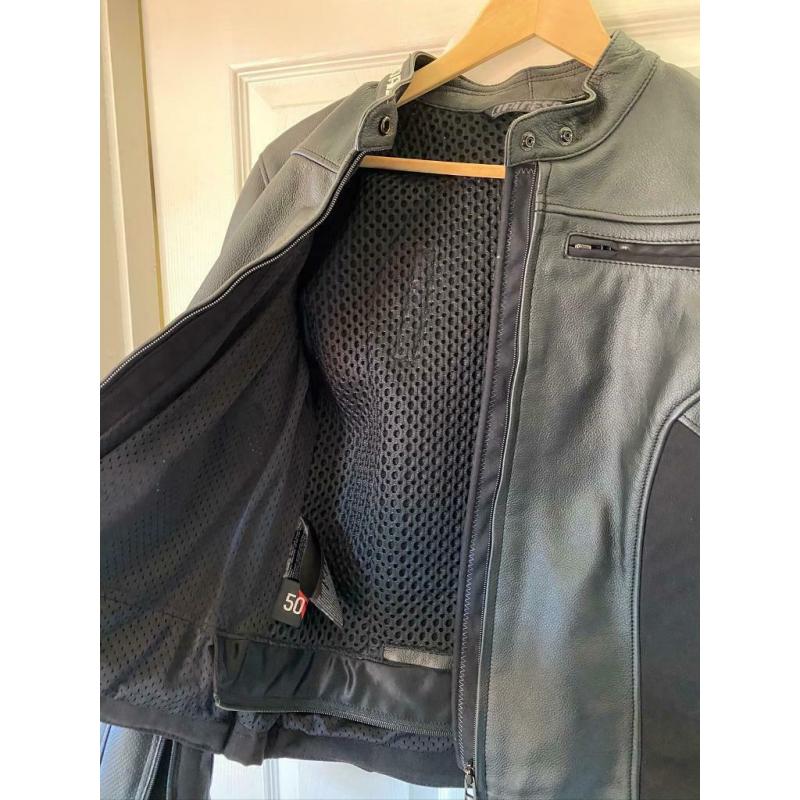 Dainese leather motorcycle jacket ( WOMENS