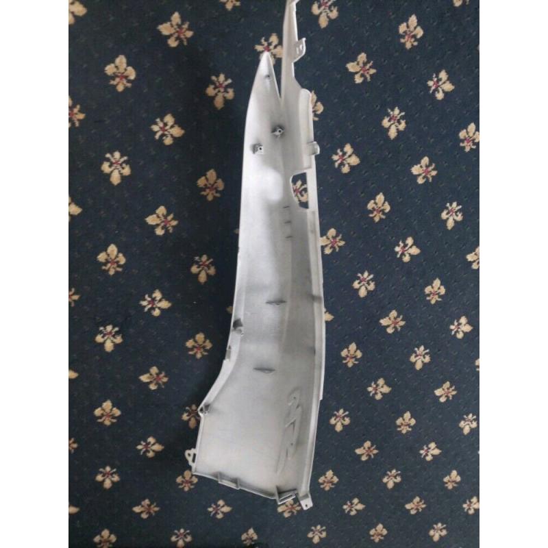 Honda sh 125cc side left panel brand new not use at all
