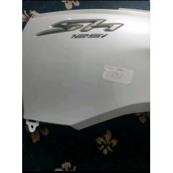 Honda sh 125cc side left panel brand new not use at all