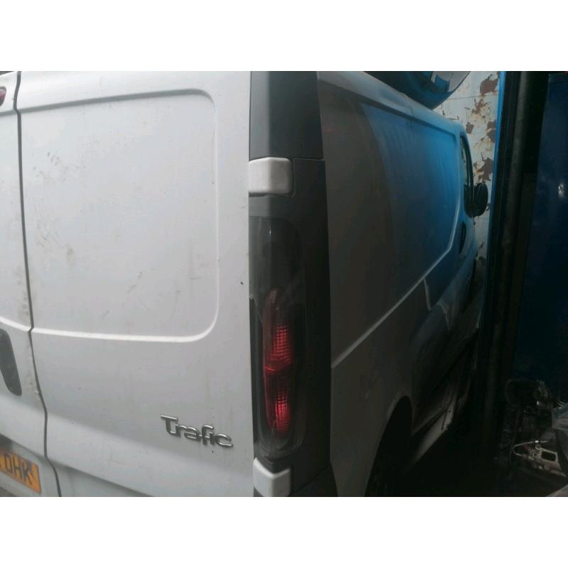 Vauxhall renault nissan vivaro traffic 1.9 all parts available breakin