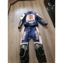 Yamaha two piece leathers