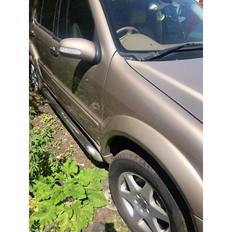MERCEDES ML 5.0 PETROL 2004 BREAKING FOR PARTS SPARES AND REPAIRS