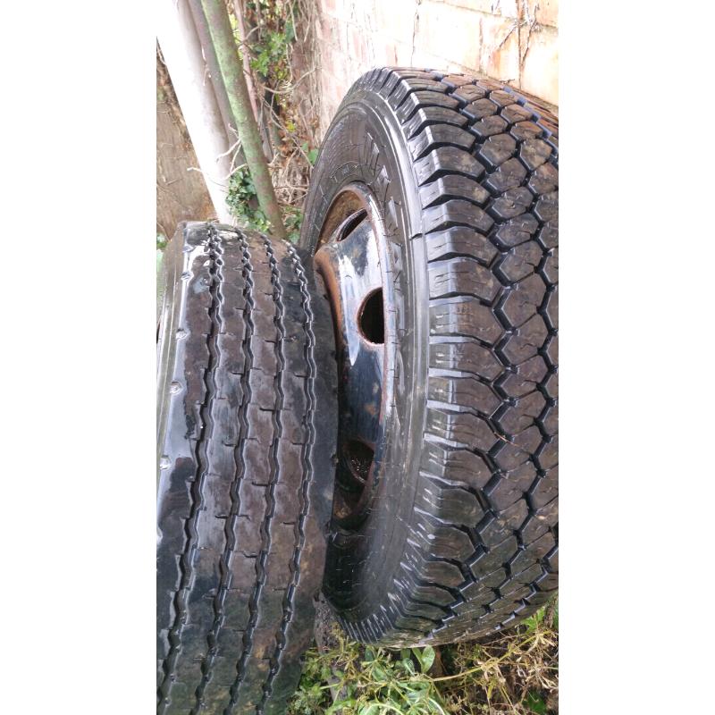 205 / 75R 17.5 Lorry tyres & wheels.
