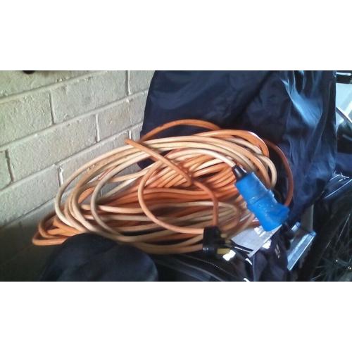 Caravan/motorhome hook up cable.25 metres long