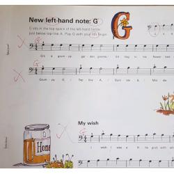 Tunes for Ten Fingers - a first piano book