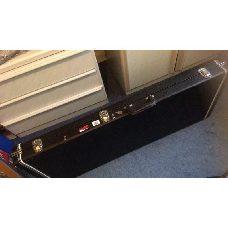 Gator Extreme guitar flight case