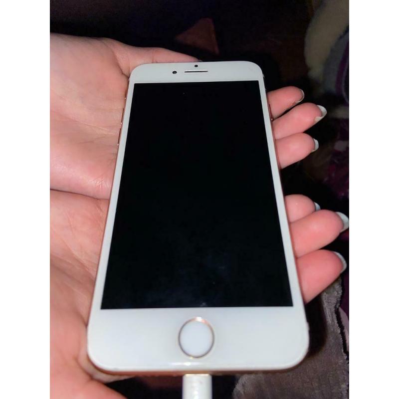 iPhone 8 64GB Crack to back screen.