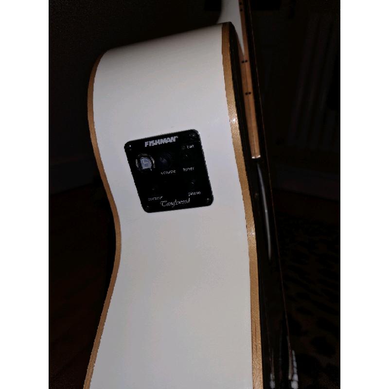 Tanglewood tsf,solid top electro acoustic