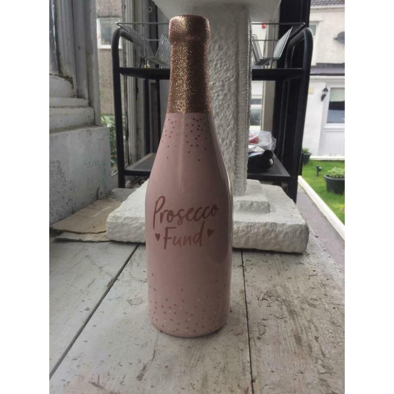 Prosecco Fund Bottle Ideal Christmas present ?5 house clearance