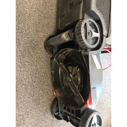 Bosch Rotak 32ER Lawnmower