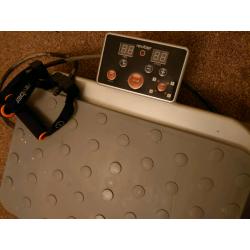 Reviber Plus Oscillating Vibration Plate Exerciser
