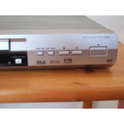 Pioneer DV-565 SACD/DVD + original remote control and instruction leaflet