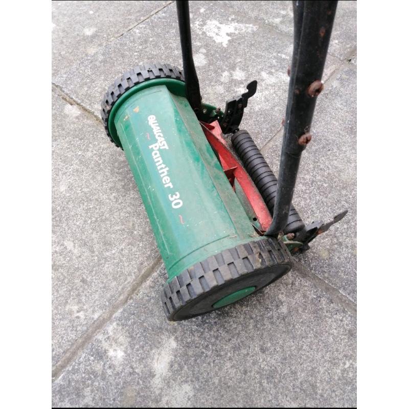 Qualcast Panther 30. Push Lawn Mower.