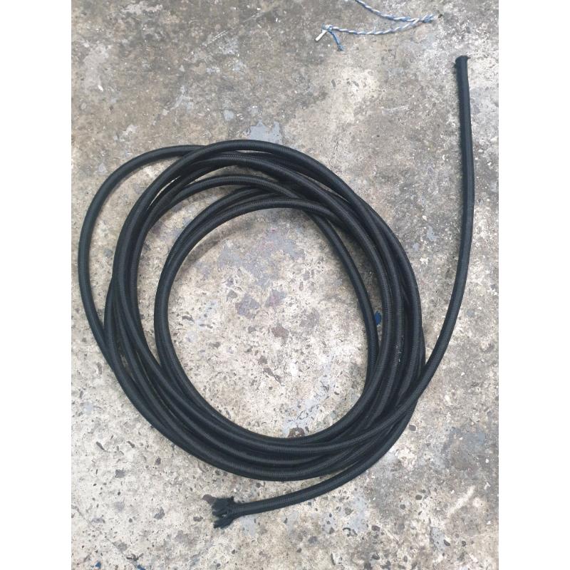 Trailer cover elastic