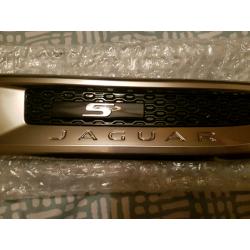 Genuine JAGUAR E-PACE Drivers Side Wing Vent Chrome/Silver J9C3280B10A
