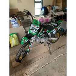 125cc motocross bike