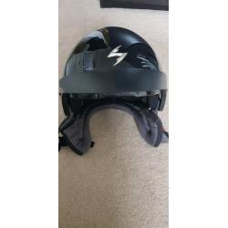 Motorcycle helmet