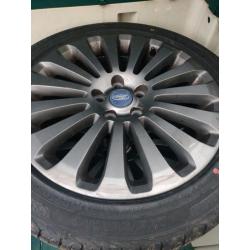Ford Multi spoke alloys 17" 5 stud
