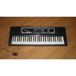 Yamaha YPT-210 Portable Keyboard, 61-Key