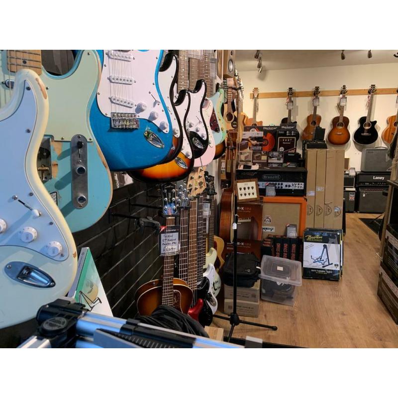 GUITARS BOUGHT TODAY