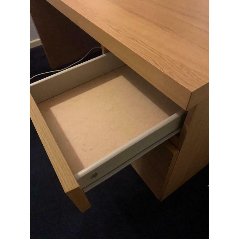 IKEA Malm desk - Oak vaneer