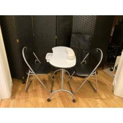 Manicure table