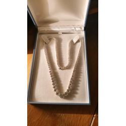 Exquisite necklace. Perfect Xmas present