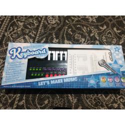 Electric Keyboard