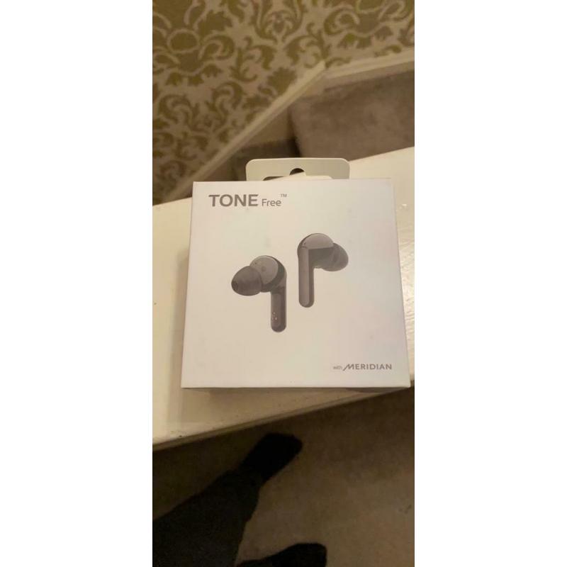 LG TONEFREE FN4 wireless Earbuds