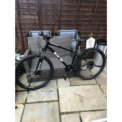 GT ALL TERRA LARGE MOUNTAIN BIKE
