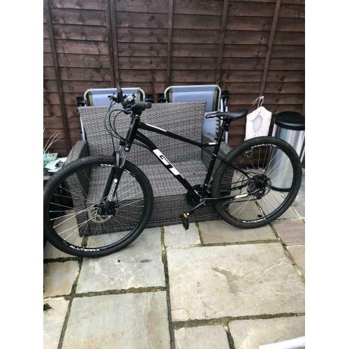 GT ALL TERRA LARGE MOUNTAIN BIKE