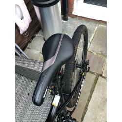 GT ALL TERRA LARGE MOUNTAIN BIKE