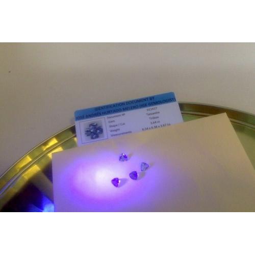 WANTED ARTISAN JEWELLER WHO WANTS MY TANZANITE SAPPHIRRES AND EMERALDS