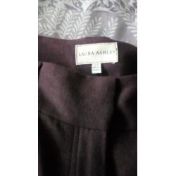 Ladies' trousers (Laura Ashley) - free