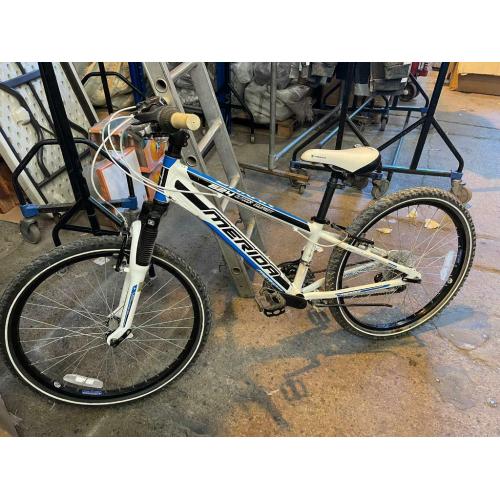 Children?s mountain bike
