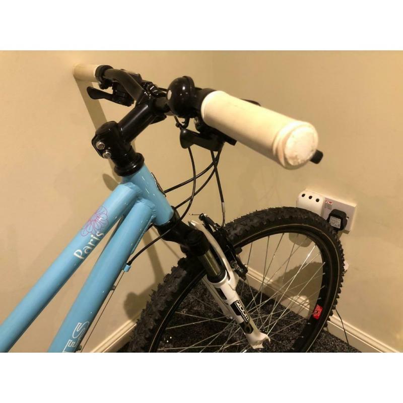 Dawes girls bike 26inch wheel