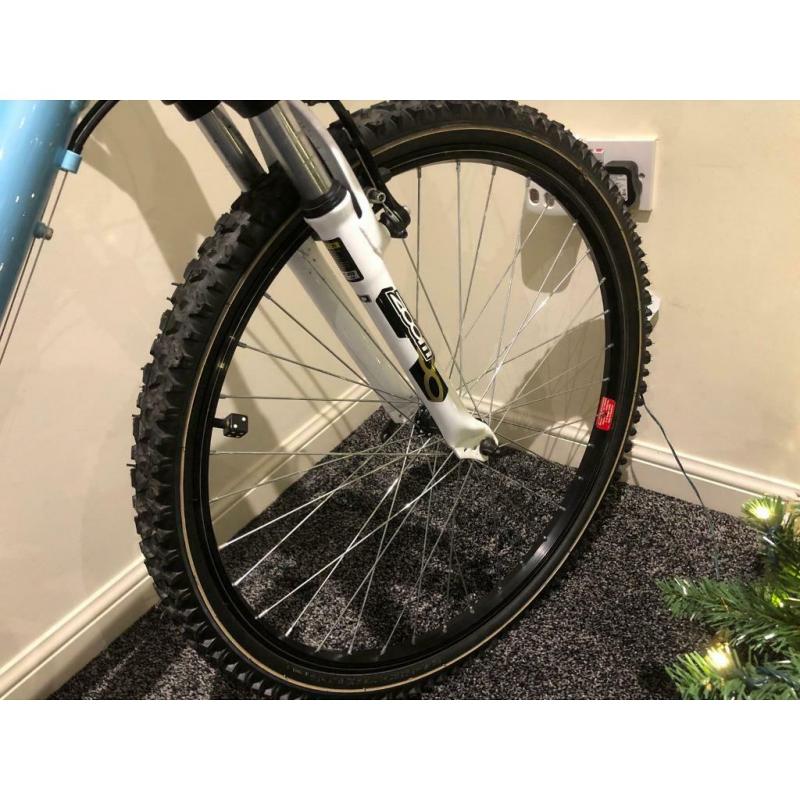 Dawes girls bike 26inch wheel