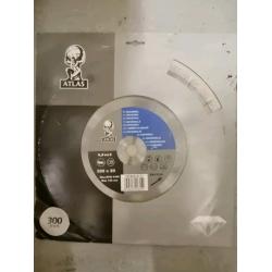 Diamond Cutting Blade