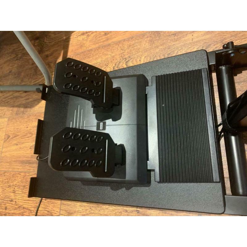 PS4 Car Wheel, Pedals (And Stand)
