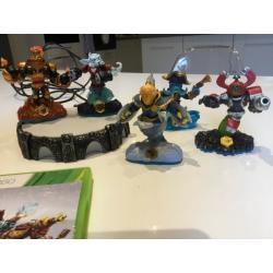 SkyLanders Bundle with 23 Figures, 3 Portals and 4 Games for Xbox 360