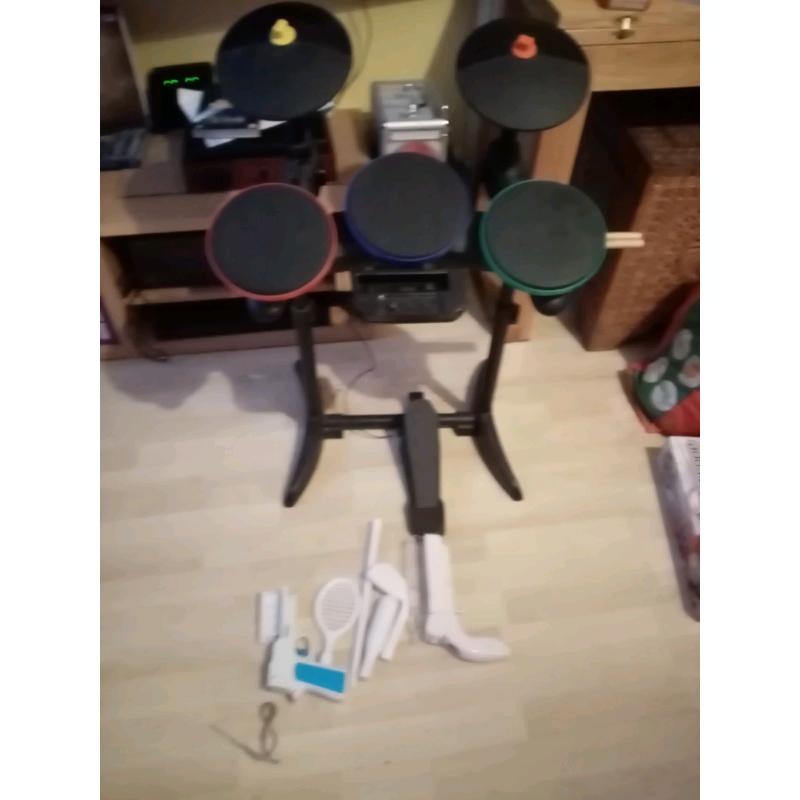 Wii drum kit and accessories